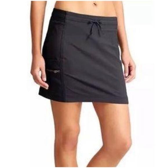 Athleta Pants - Athleta Trekkie Skort In Black Size 12 Hiking Travel *EUC